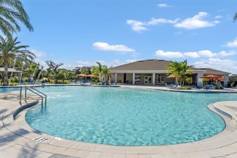 Villa ou maison à vendre à Kissimmee, Floride: 3 chambres, 155.7 m2 № 1681823 - photo 18