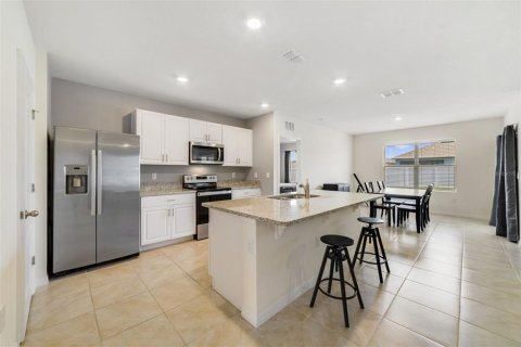 Villa ou maison à vendre à Kissimmee, Floride: 3 chambres, 155.7 m2 № 1681823 - photo 3