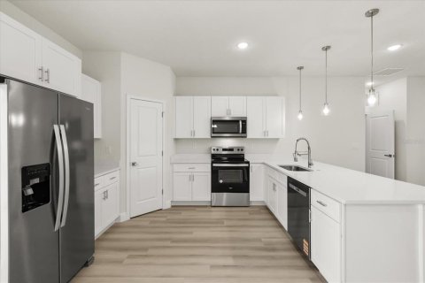 Casa en venta en Ocala, Florida, 4 dormitorios, 170.29 m2 № 1917220 - foto 12
