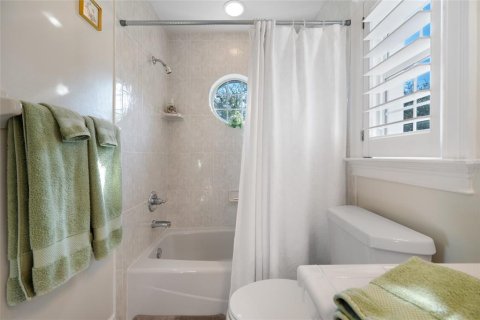 Villa ou maison à vendre à Seminole, Floride: 4 chambres, 385.36 m2 № 2428849 - photo 28