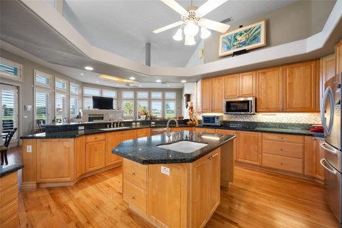 Villa ou maison à vendre à Seminole, Floride: 4 chambres, 385.36 m2 № 2428849 - photo 18