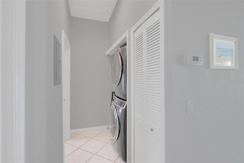 Copropriété à vendre à New Smyrna Beach, Floride: 2 chambres, 91.04 m2 № 1853917 - photo 15
