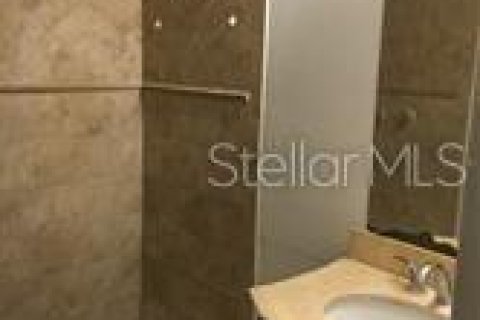 Condominio en venta en Orlando, Florida, 2 dormitorios, 108.23 m2 № 2224343 - foto 11