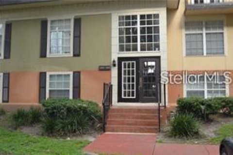 Condo in Orlando, Florida, 2 bedrooms № 2224343