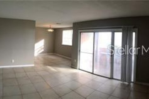 Condominio en venta en Orlando, Florida, 2 dormitorios, 108.23 m2 № 2224343 - foto 4