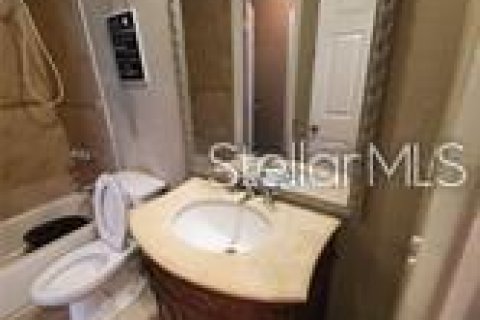 Condominio en venta en Orlando, Florida, 2 dormitorios, 108.23 m2 № 2224343 - foto 13