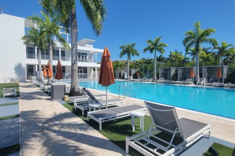 Снять в аренду кондоминиум в Дорал, Флорида 215.25м2, № 1994736 - фото 10