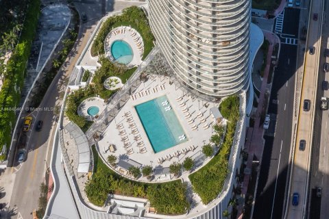 Condominio en alquiler en Miami Beach, Florida, 1 dormitorio, 81.57 m2 № 1935743 - foto 11