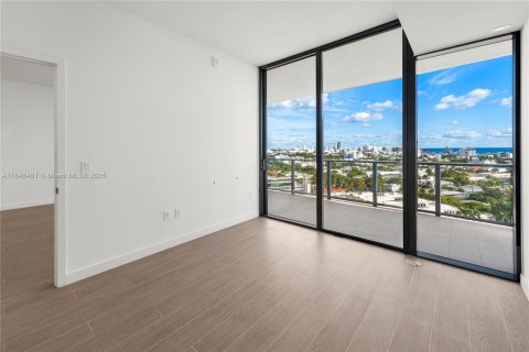 Condominio en alquiler en Miami Beach, Florida, 1 dormitorio, 81.57 m2 № 1935743 - foto 19