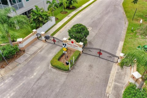 Terreno en venta en New Port Richey, Florida № 1814943 - foto 9