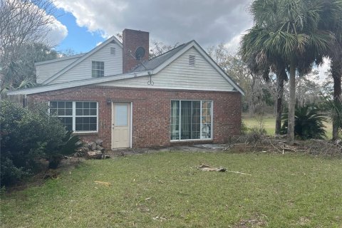 House in Branford, Florida 5 bedrooms, 240.06 sq.m. № 1582013 - photo 8