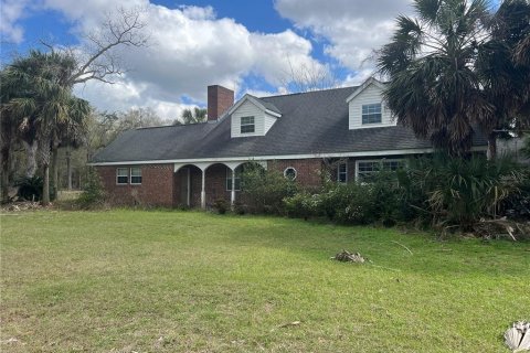 House in Branford, Florida 5 bedrooms, 240.06 sq.m. № 1582013 - photo 1