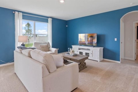 Casa en venta en Haines City, Florida, 5 dormitorios, 241.64 m2 № 1820508 - foto 8