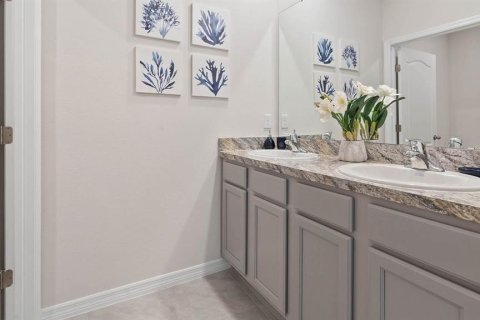 Casa en venta en Haines City, Florida, 5 dormitorios, 241.64 m2 № 1820508 - foto 22
