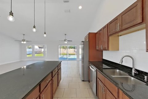 Купить виллу или дом в Спринг-Хилл, Флорида 3 комнаты, 139.54м2, № 2425853 - фото 14