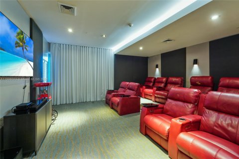Copropriété à vendre à Miami, Floride: 3 chambres, 139.82 m2 № 1860855 - photo 24