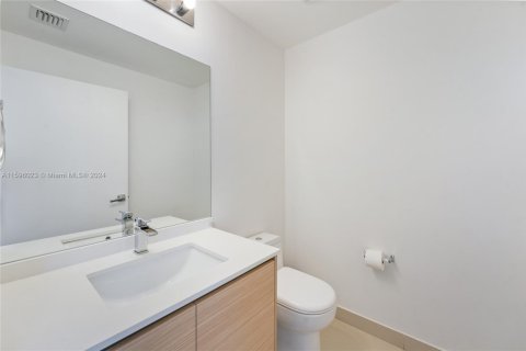 Copropriété à vendre à Miami, Floride: 3 chambres, 139.82 m2 № 1860855 - photo 8