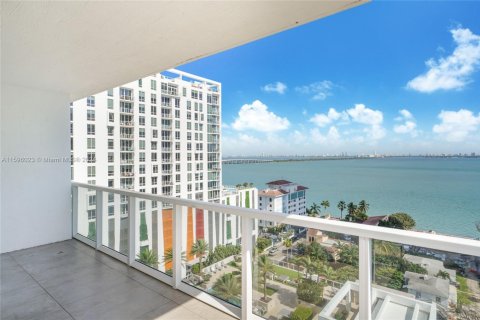 Copropriété à vendre à Miami, Floride: 3 chambres, 139.82 m2 № 1860855 - photo 19