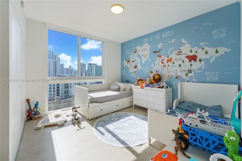Copropriété à vendre à Miami, Floride: 3 chambres, 139.82 m2 № 1860855 - photo 11