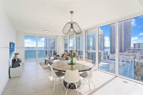 Copropriété à vendre à Miami, Floride: 3 chambres, 139.82 m2 № 1860855 - photo 4