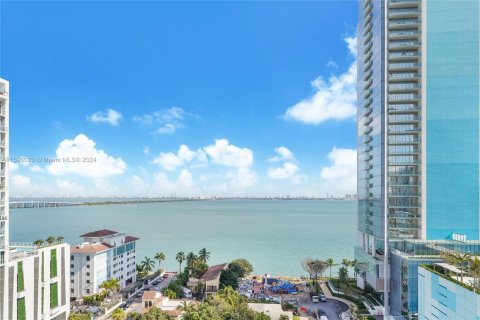 Copropriété à vendre à Miami, Floride: 3 chambres, 139.82 m2 № 1860855 - photo 23