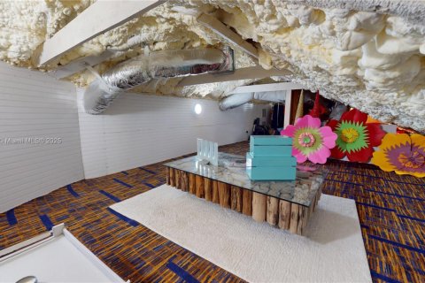 Villa ou maison à louer à Miami, Floride: 2 chambres, 148.64 m2 № 1841159 - photo 19