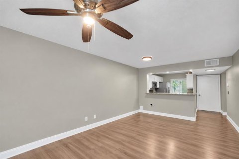 Copropriété à louer à Clearwater, Floride: 1 chambre, 63.36 m2 № 2408254 - photo 9