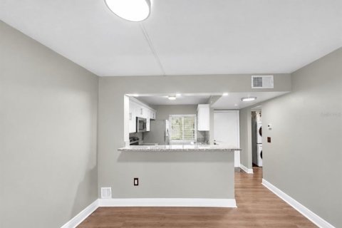 Copropriété à louer à Clearwater, Floride: 1 chambre, 63.36 m2 № 2408254 - photo 10
