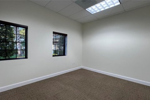 Immobilier commercial à vendre à Largo, Floride: 464.51 m2 № 2142244 - photo 16