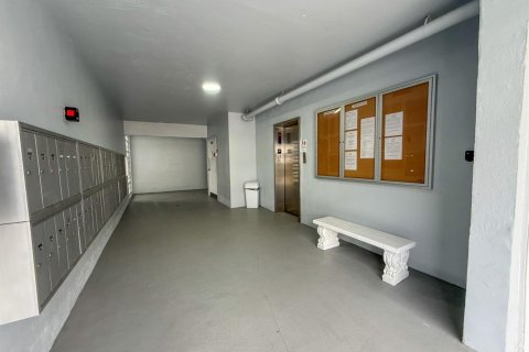 Condo in Dania Beach, Florida, 1 bedroom  № 2086485 - photo 18