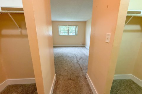 Condo in Dania Beach, Florida, 1 bedroom  № 2086485 - photo 14