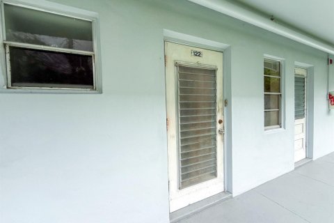 Condo in Dania Beach, Florida, 1 bedroom  № 2086485 - photo 2