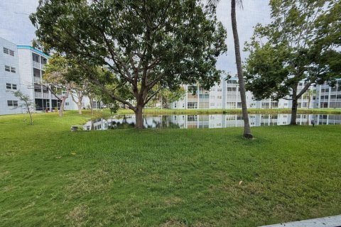Condo in Dania Beach, Florida, 1 bedroom  № 2086485