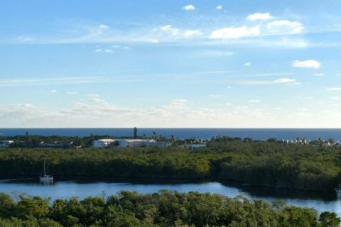 Condo in Boynton Beach, Florida, 2 bedrooms № 2190575