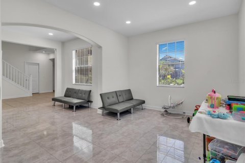 Villa ou maison à louer à Wimauma, Floride: 7 chambres, 352.94 m2 № 2310676 - photo 10