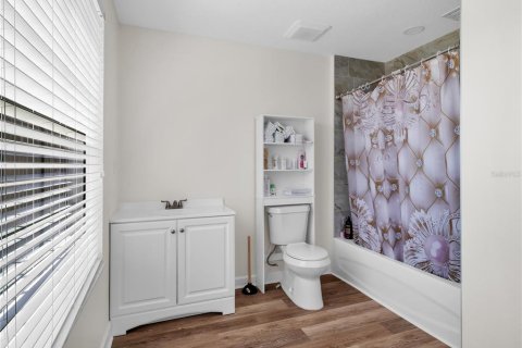 Villa ou maison à louer à Wimauma, Floride: 7 chambres, 352.94 m2 № 2310676 - photo 24