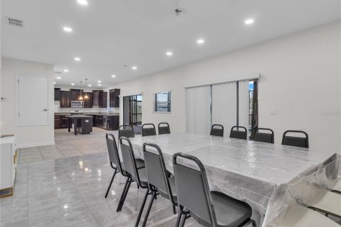 Villa ou maison à louer à Wimauma, Floride: 7 chambres, 352.94 m2 № 2310676 - photo 19