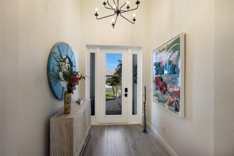 House in Placida, Florida 2 bedrooms, 189.52 sq.m. № 2133500 - photo 7