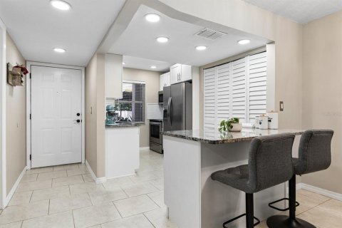 Condo in Clearwater, Florida, 2 bedrooms  № 2380396 - photo 7