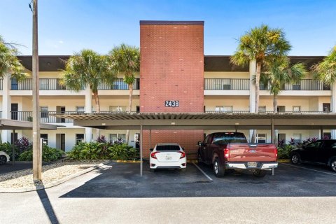 Condo in Clearwater, Florida, 2 bedrooms  № 2380396 - photo 3