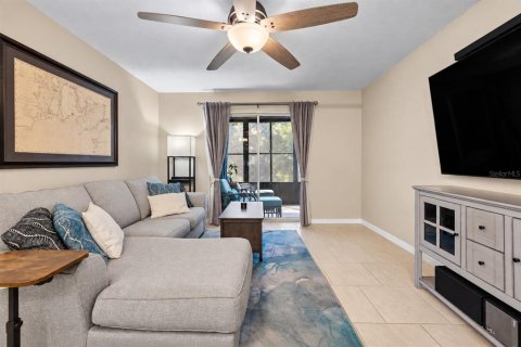 Condo in Clearwater, Florida, 2 bedrooms  № 2380396 - photo 12