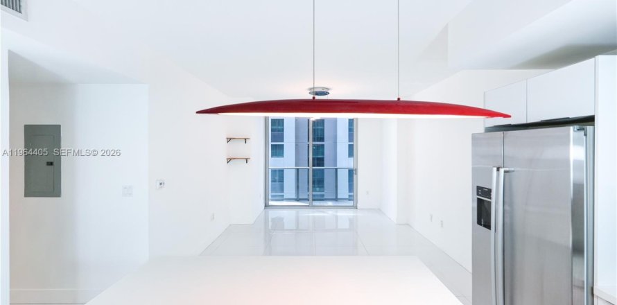 Condominio en Miami, Florida, 2 dormitorios  № 2026118