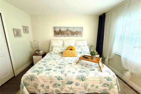 Copropriété à vendre à Largo, Floride: 1 chambre, 57.6 m2 № 1919445 - photo 11