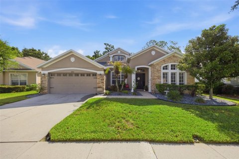 House in Wesley Chapel, Florida 4 bedrooms, 278.43 sq.m. № 2211467