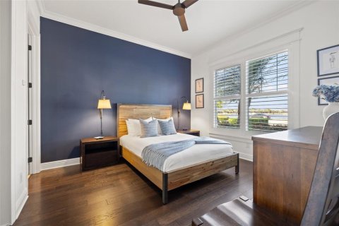 House in Bradenton, Florida 4 bedrooms, 279.64 sq.m. № 1614477 - photo 28