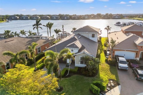 House in Bradenton, Florida 4 bedrooms, 279.64 sq.m. № 1614477 - photo 5