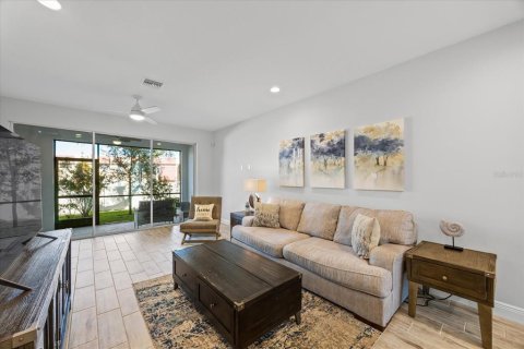 Adosado en venta en Seminole, Florida, 2 dormitorios, 142.51 m2 № 1547263 - foto 10