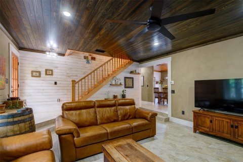 House in Sarasota, Florida 3 bedrooms, 181.62 sq.m. № 2214242 - photo 12