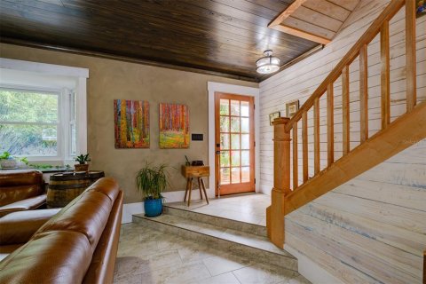 House in Sarasota, Florida 3 bedrooms, 181.62 sq.m. № 2214242 - photo 15