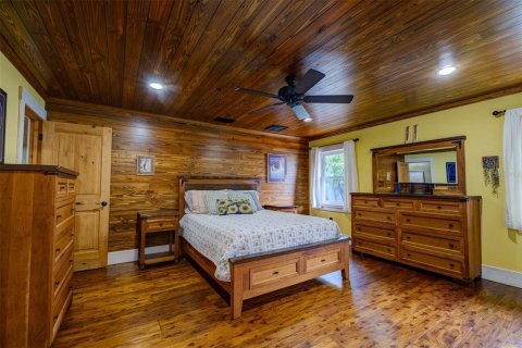 House in Sarasota, Florida 3 bedrooms, 181.62 sq.m. № 2214242 - photo 3